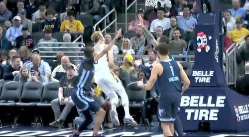  NBA赛场星光熠熠，哈登东契奇等巨星闪耀12月2日