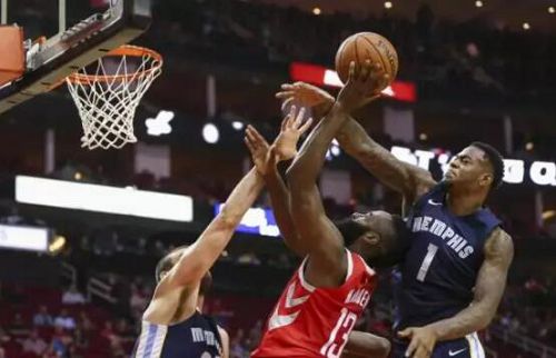  NBA战报：骑士豪取五连胜，撕破篮网防线